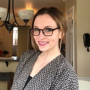 Meet your Posher, Lauren